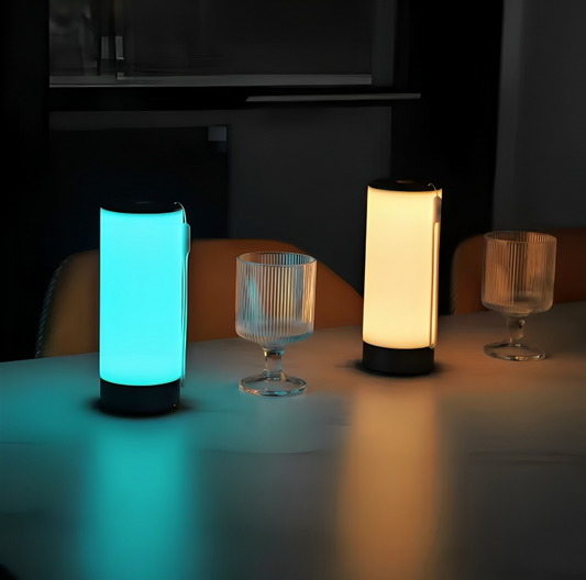 RGB LED Bordslampa – 16 Färger, Uppladdningsbar & Portabel med Fjärrkontroll