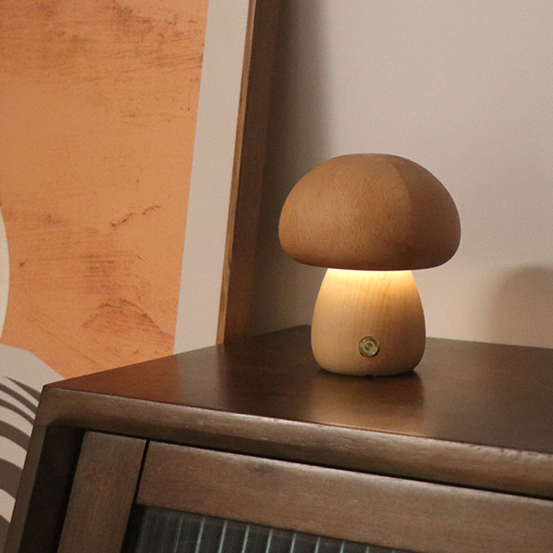 Träsvamp – Elegant och Portabel LED-lampa i Bokträ