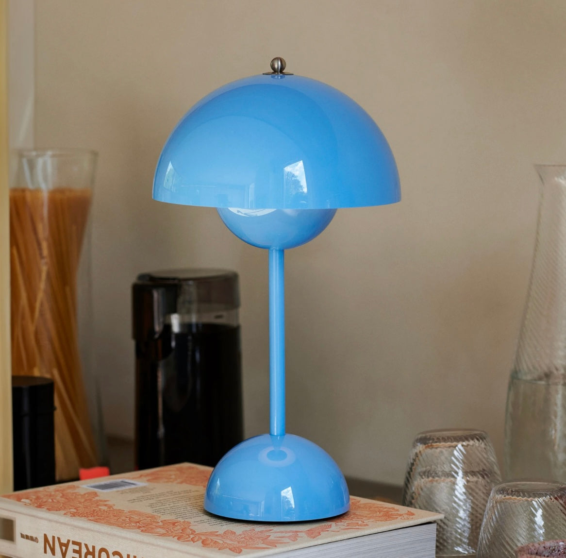 Icon Lite – Portabel Designlampa i Flowerpot-stil med Dimbar LED & USB